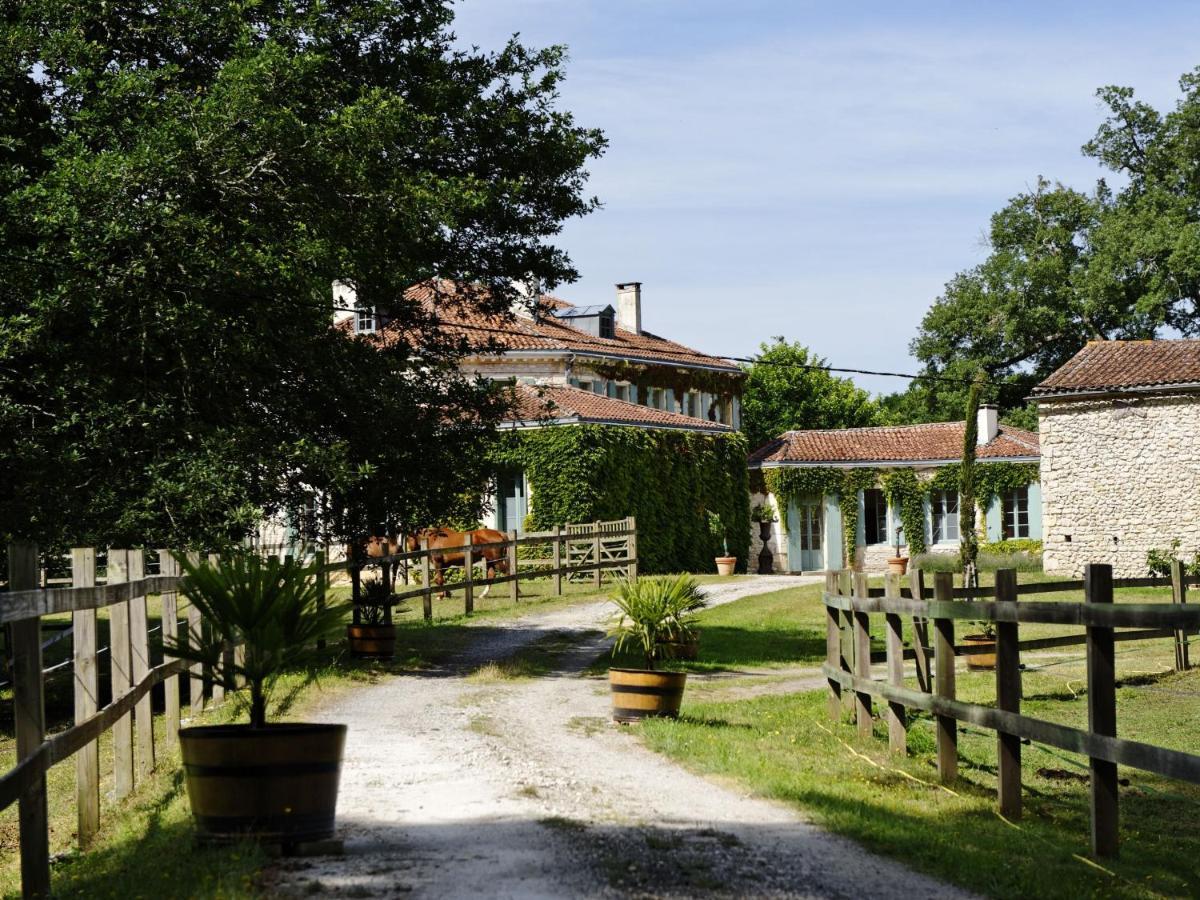 Chateau De L'Isle - Chambres D'Hotes Кастельно-де-Медок Экстерьер фото